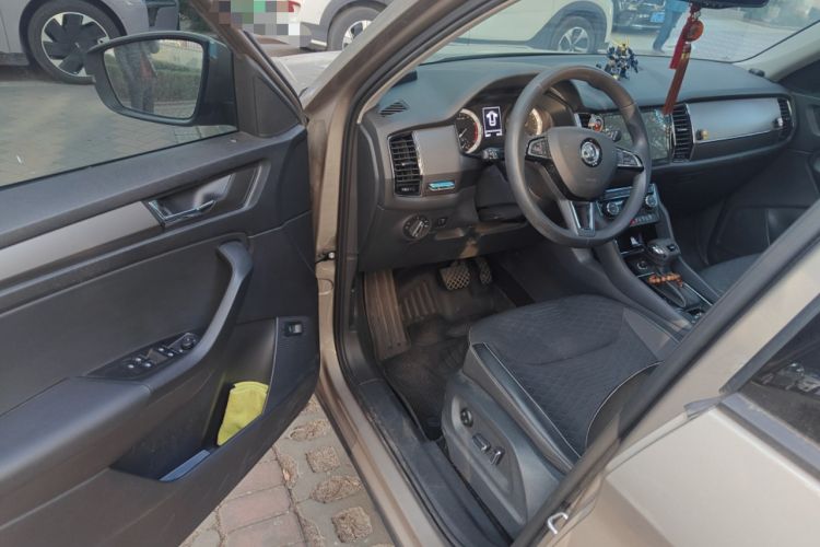 Used Skoda Kodiaq 2017 TSI330 5-seat Two-Wheel Drive Comfort Edition
