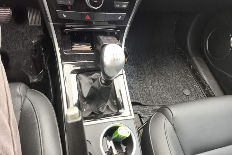 Used Haval H2 2014 1.5T Manual Two-Wheel Drive Elite Edition