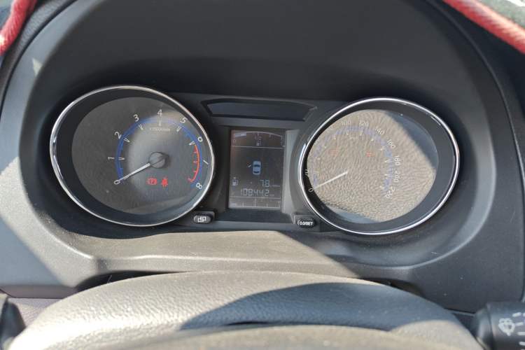 Used FORTHING SX6 2016 1.6L Manual Luxury Model