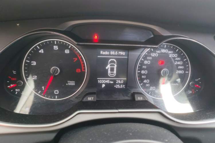 Used Audi A4L 2016 35 TFSI Automatic Comfort Model
