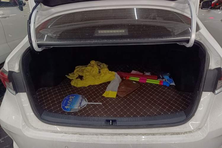 Used Toyota Corolla 2021 1.2T S-CVT Pioneer Edition Trunk