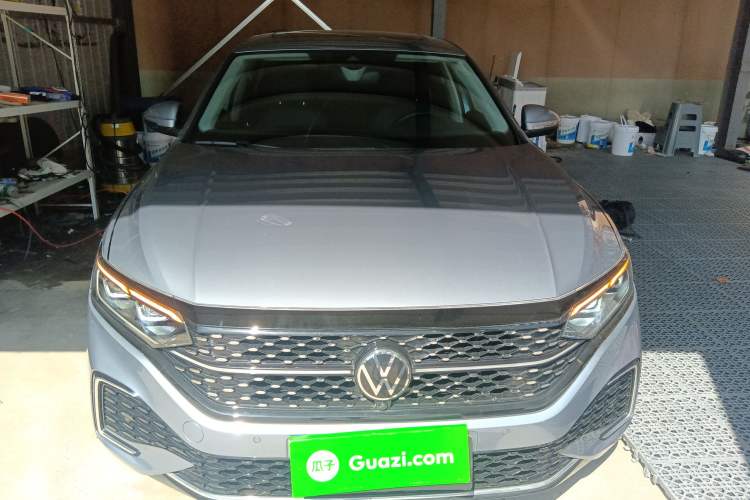 Used Volkswagen Passat 2022 330TSI Starry Luxury Edition