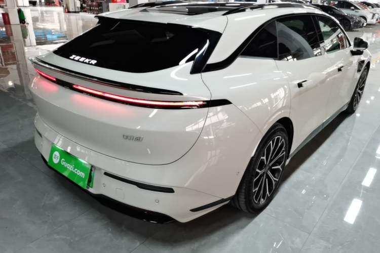 Used Zeekr 007GT 2025 Rear-Drive Intelligent Driving Version 75 kWh Rear Right 45 Deg