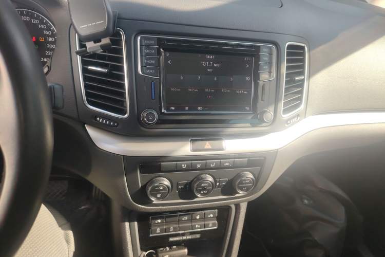 Used Volkswagen Sharan 2018 Revised Version 380TSI Comfort Edition 7-Seater