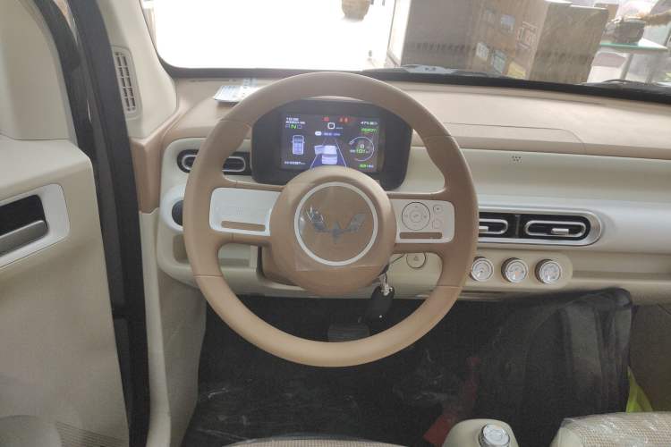 Used Wuling Hongguang MINIEV 2024 3rd Generation 215km Youth Edition
