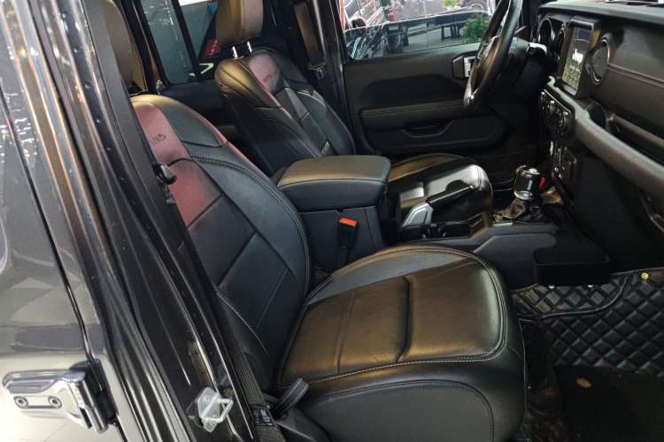 Used Jeep Gladiator 2022 3.6L Pioneer Edition
