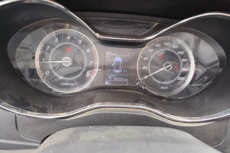 Used Baojun 560 2016 1.8L iAMT Luxury Model Instrument Cluster