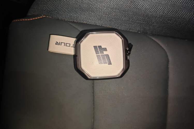 Used JETOUR Traveler 2023 1.5T Two-Wheel Drive Discovery PRO