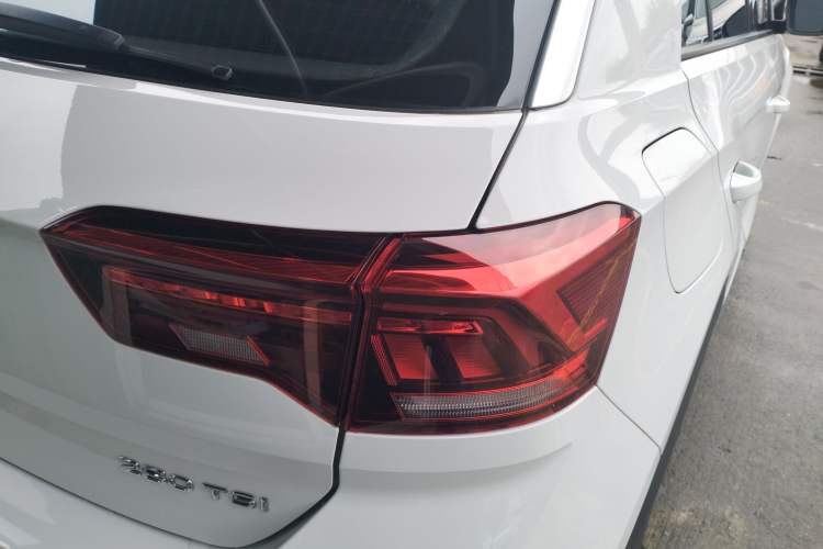 Used Volkswagen T-ROC 2020 280TSI DSG Two-Wheel-Drive Elite Version