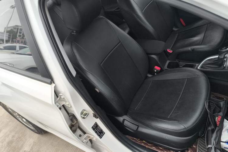 Used Hyundai Celesta 2018 1.6L Automatic GL Enjoyment Edition China VI compliant
