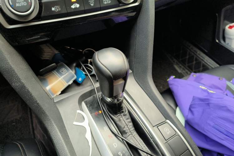 Used Honda Civic 2016 220TURBO CVT Luxury Edition