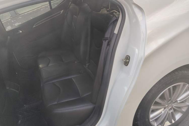 Used Citroen C4L 2015 1.8L Automatic Luxury Edition
