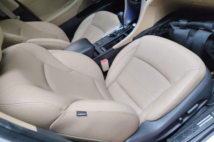 Used Hyundai Sonata 2013 2.0L Automatic Luxury Edition