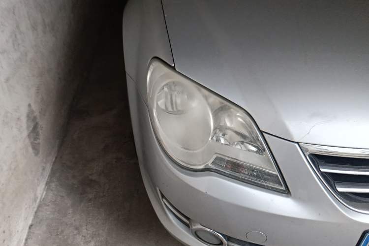 Used Volkswagen Bora 2011 1.6L Manual Fashion Edition
