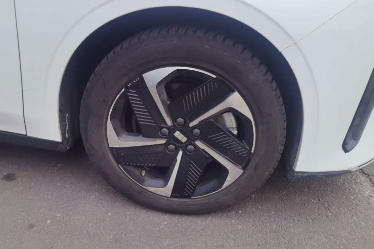 Used Geely Galaxy L6 2023 60km AIR