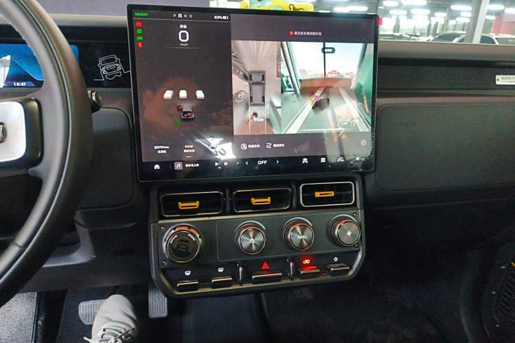 Used iCAR V23 2025 401 Two-Wheel Drive Intelligent Driving Version
