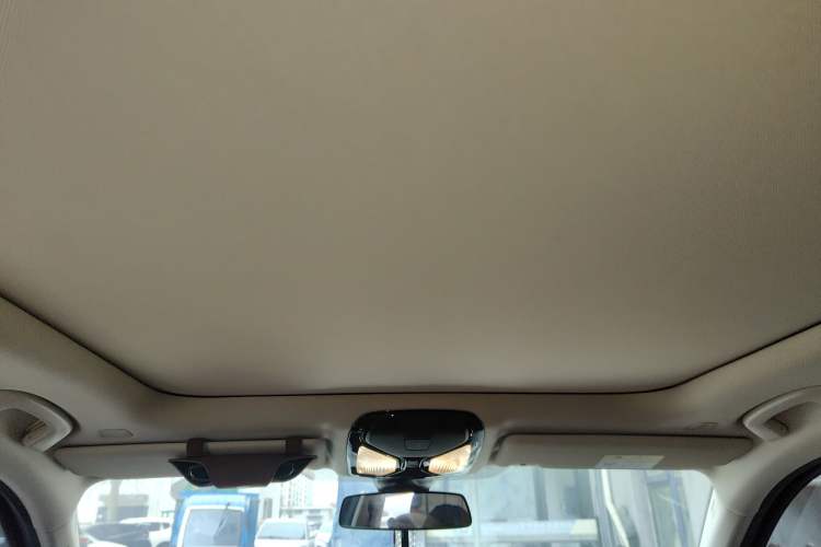 Used BMW i3 2024 eDrive 35 L Headliner