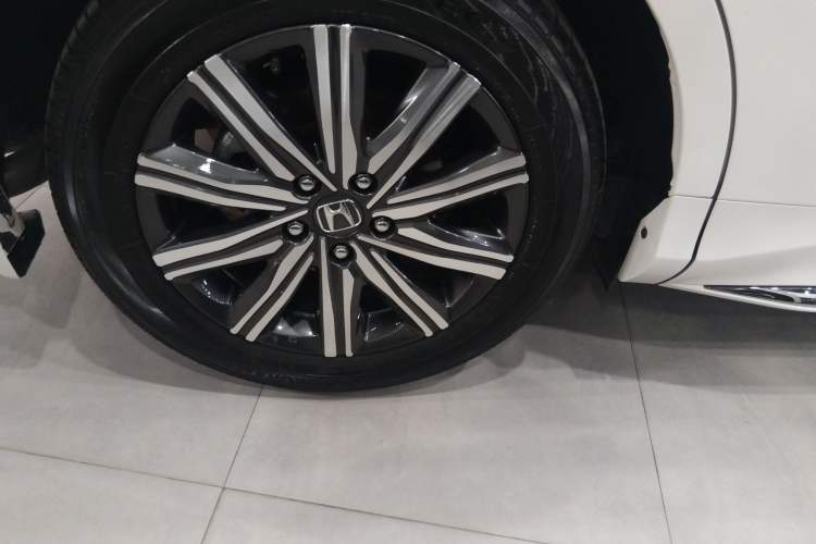 Used Honda Odyssey 2024 2.0L eHEV Sharp & Enjoy Edition