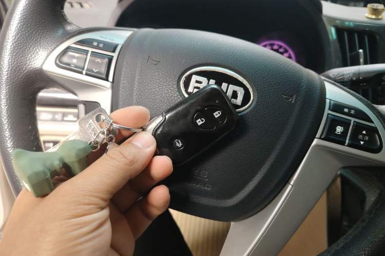 Used BYD Surui 2012 1.5L Manual Luxury Version
