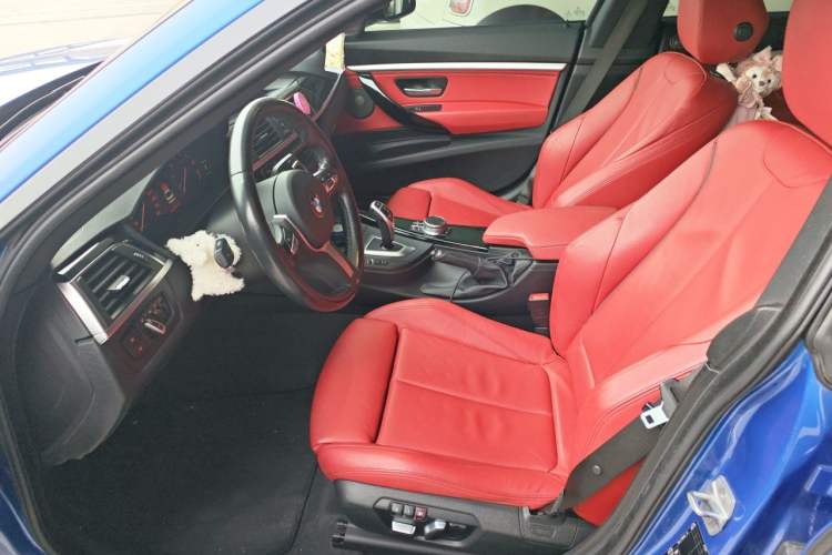 Used BMW 3 Series GT 2020 320i M Sport Night Edition Left Front Seat