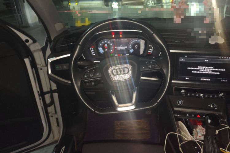 Used Audi Q3 2021 35 TFSI Fashion Dynamic Model Steering Wheel