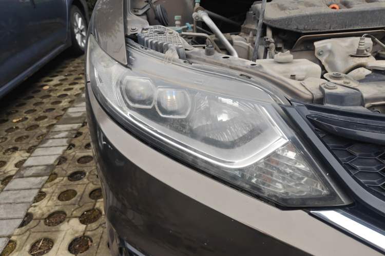 Used Honda Jade 2013 1.8L CVT Luxury Edition 5 seats
