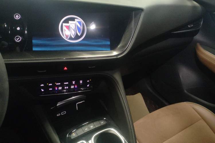 Used Buick Envision 2020 Encore S 652T Two-Wheel Drive Luxury Model Audio And AC Panel