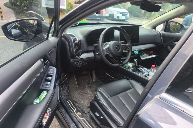 Used BYD Tang 2019 2.0T Automatic SmartConnect Luxury 7-Seater China VI Standard
