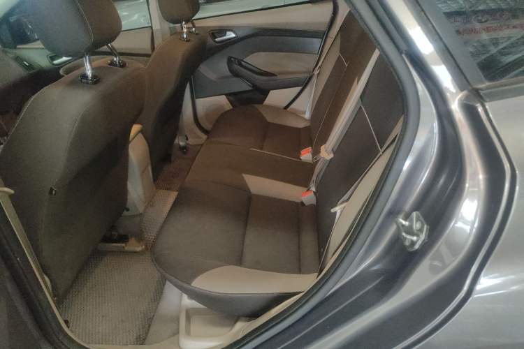 Used Ford Focus 2012 Sedan 1.6L Automatic Comfort Model