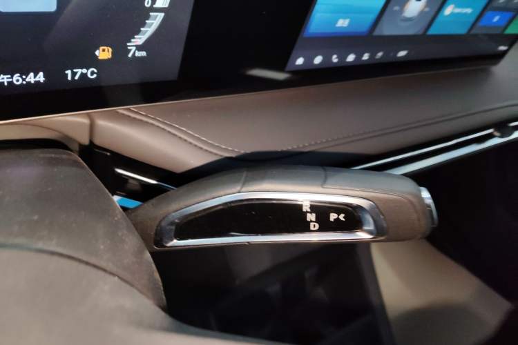 Used SAIC MAXUS Dajia 7 2024 Revised Version Super Hybrid Long-Range Edition Enjoyment Version
