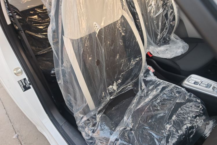 Used CHANGAN NEVO Lumin 2026 Model Treasure Edition 301km Cherished Beige Ningde
