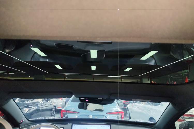 Used Dongfeng eπ eπ007 2024 Range-Extended 200 RuYi Edition