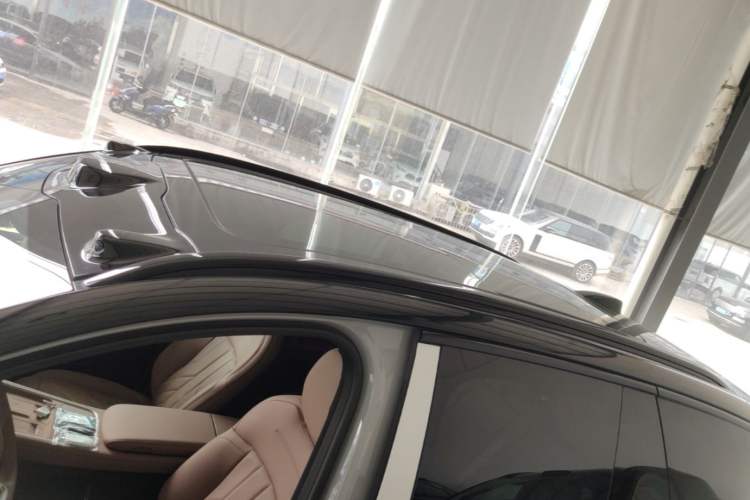 Used Nio ES6 2025 75 kWh Roof