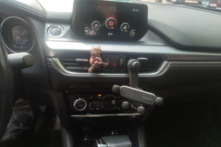 Used Mazda Atenza 2017 2.0L Blue Sky Luxury Edition