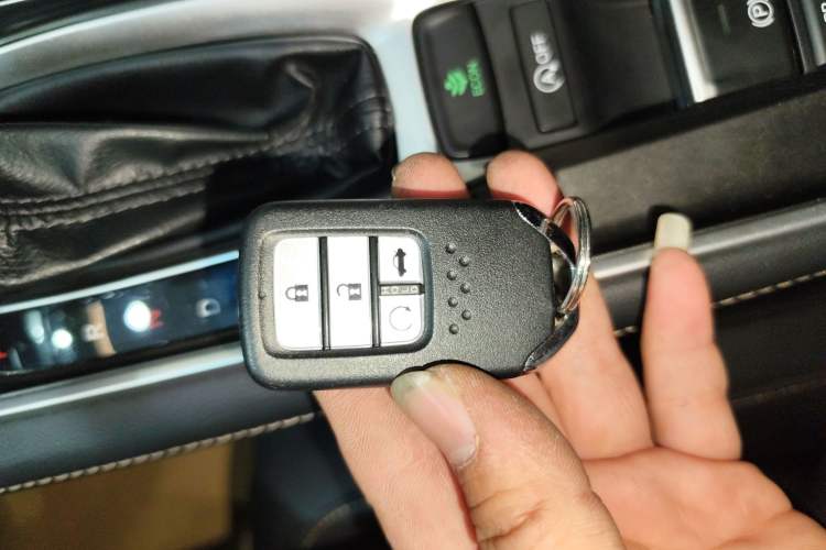 Used Honda Accord 2022 260TURBO Phantom Night · Prestige Edition Vehicle Key