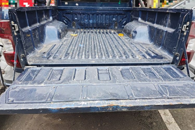 Used Isuzu TAGA 2018 3.0T Four-Wheel Drive Luxury Edition