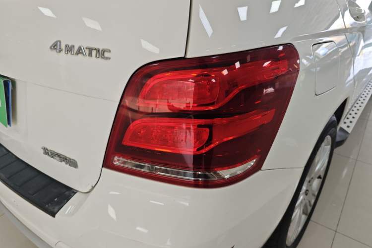 Used Mercedes-Benz GLK-Class 2014 GLK 260 4MATIC Dynamic Model
