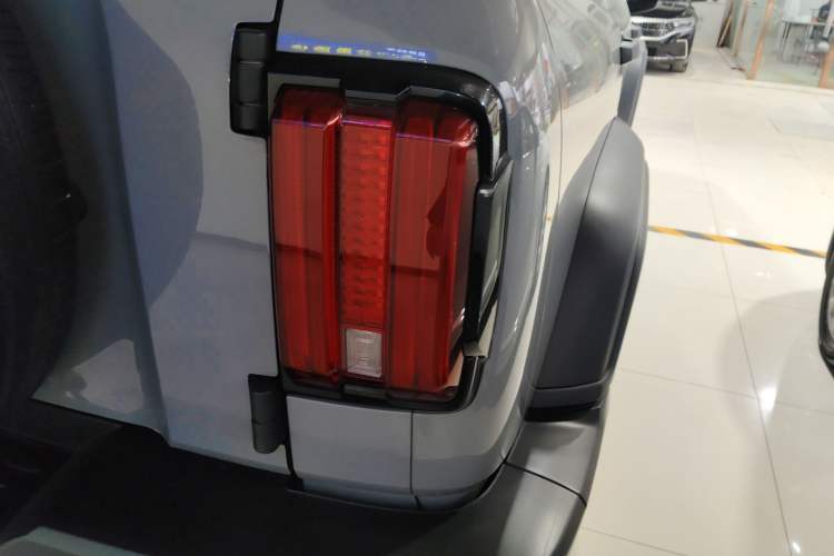 Used Tank 300 2021 Off-Road Edition 2.0T Conqueror Exterior 3