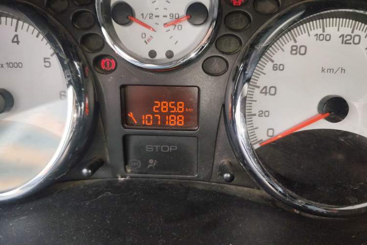 Used Peugeot 207 2011 Sedan 1.4L Manual Yule Edition