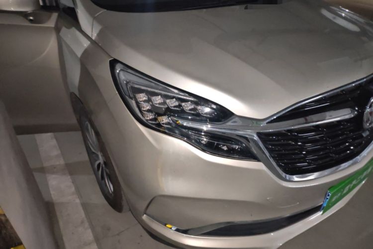 Used Buick GL8 2022 ES Landtrek 653T Luxury Edition
