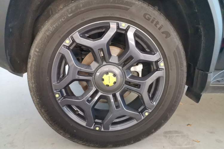 Used JETOUR Traveler 2023 2.0T All-Wheel Drive CrossPRO+