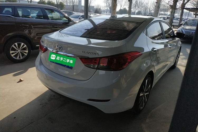 Used Hyundai Elantra (5th Generation / Langdong) 2015 1.6L Automatic Leading Model