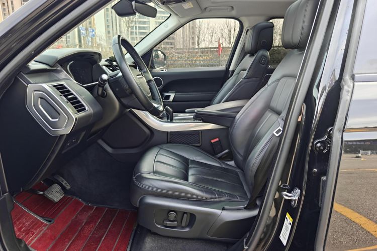 Used Land Rover Range Rover Sport 2020 3.0 L6 SE