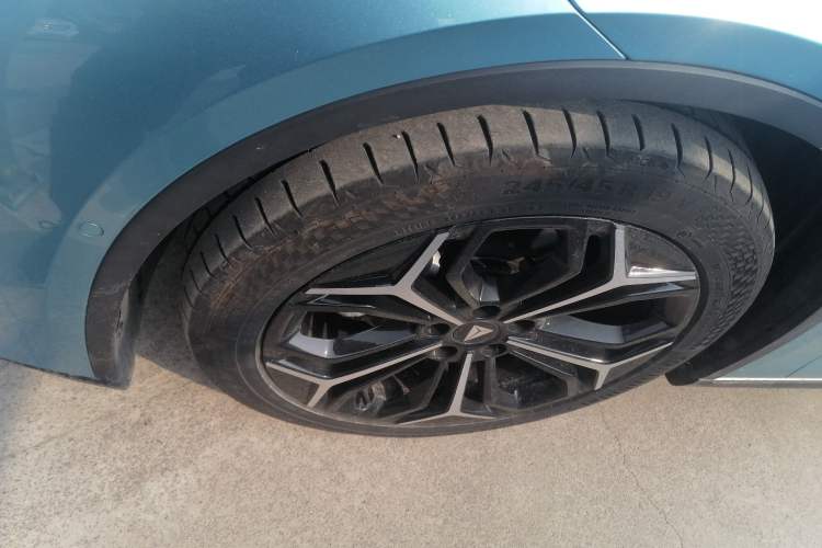 Used Deepal L07 2024 230Max Qiankun Intelligent Driving ADS SE Range-Extended Version