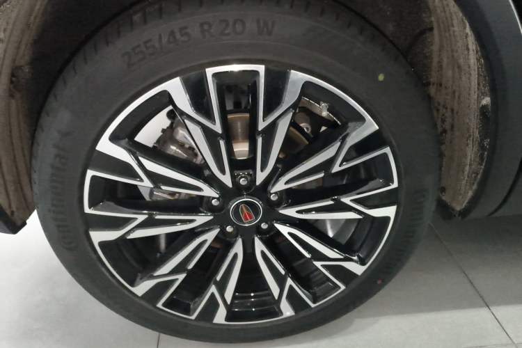 Used Hongqi HS5 2025 2.0T All-Wheel-Drive Flagship Pro Edition
