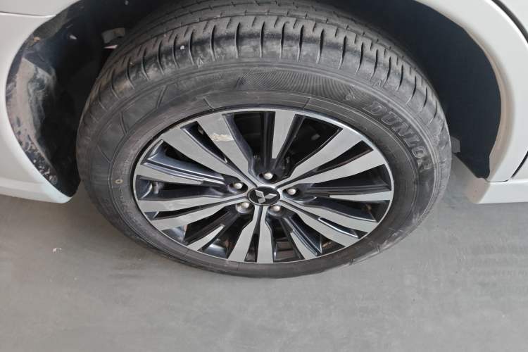 Used Mitsubishi Outlander 2021 2.4L 4x4 Zhi Xiang Edition 7 Seats
