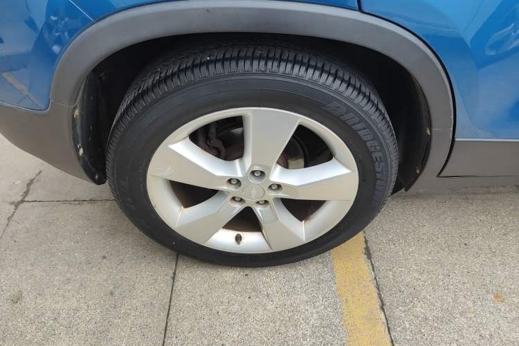 Used Chevrolet Trax 2014 1.4T Automatic Two-Wheel Drive Comfort Version Right Rear Wheel Hub