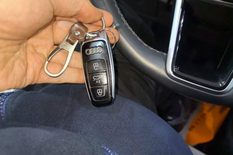 Used Audi A6L 2022 40 TFSI Luxury Dynamic Model Vehicle Key
