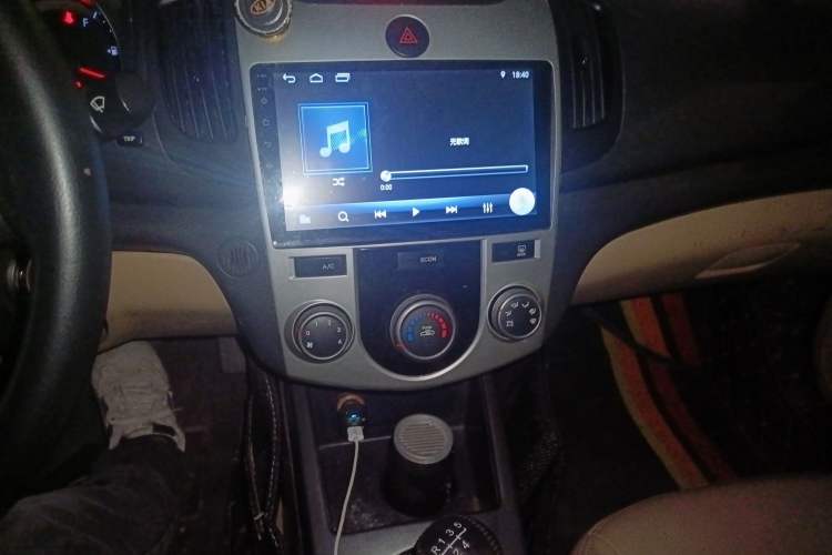 Used Kia Forte 2011 1.6L MT GLS
