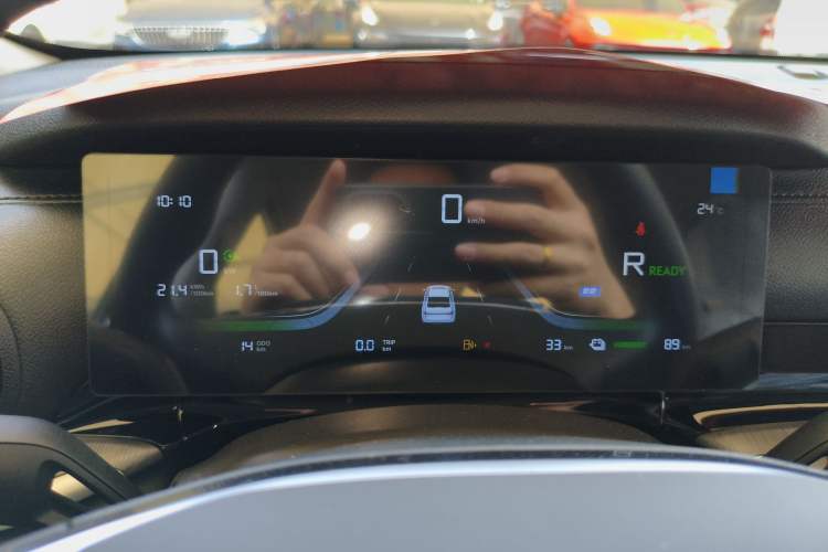 Used Geely Galaxy Stellar 6 2026 Model 125km Free-Style Edition
